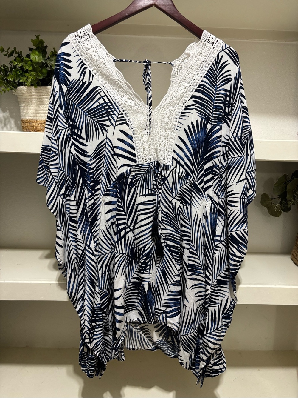 Women's Navy Palm Print V-Neck Top with Lace Trim